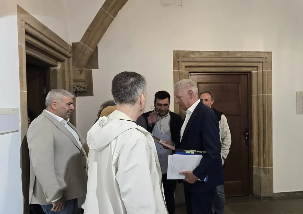 Die Übergabe des Brandbriefes an den Münchner Oberbürgermeister Dieter Reiter